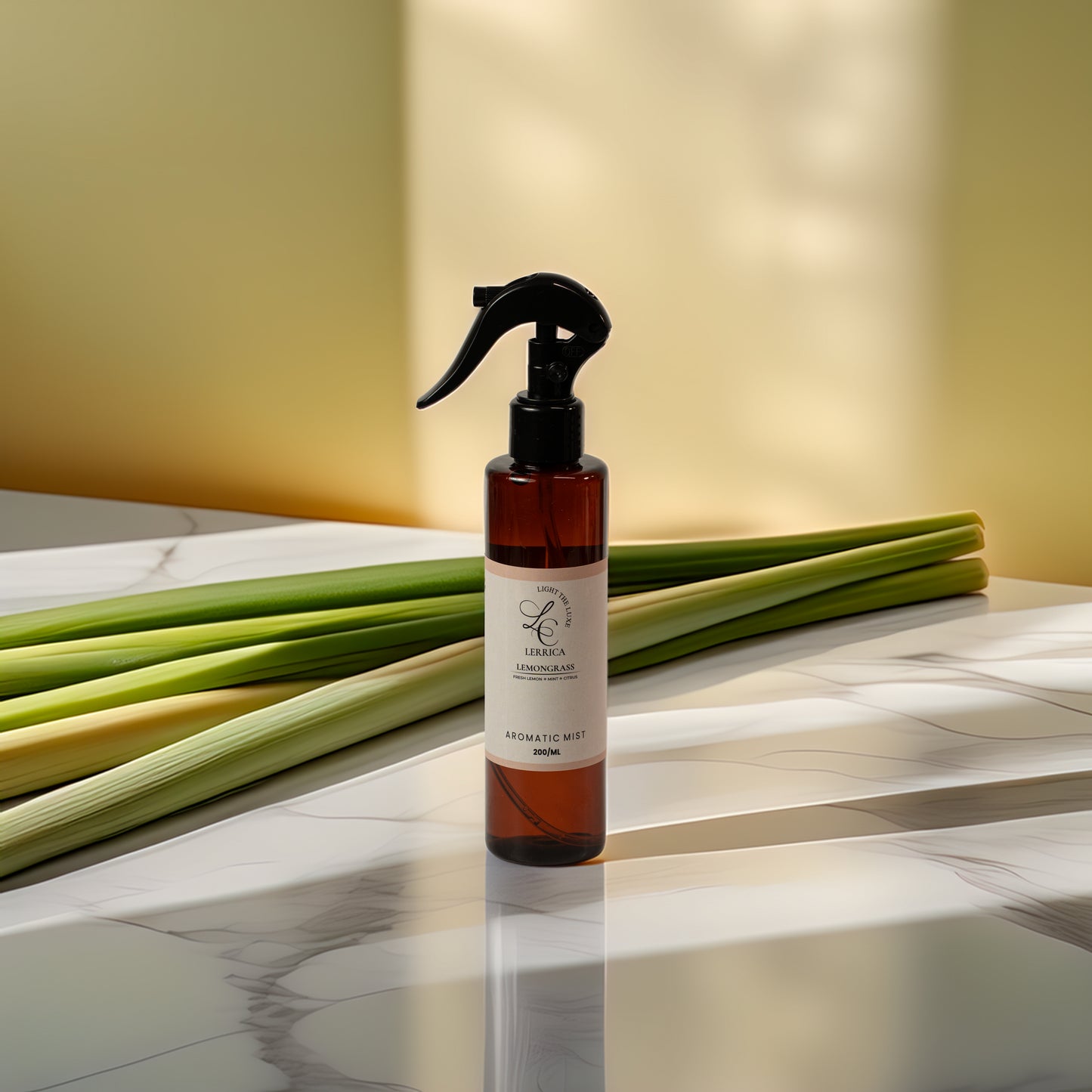 Serene Aroma: Fine Air Diffusion - Lemongrass